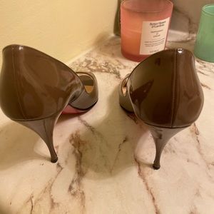 Christian Louboutin, taupe, size 8, heels 3 inches. Beautiful color, sexy shoe.